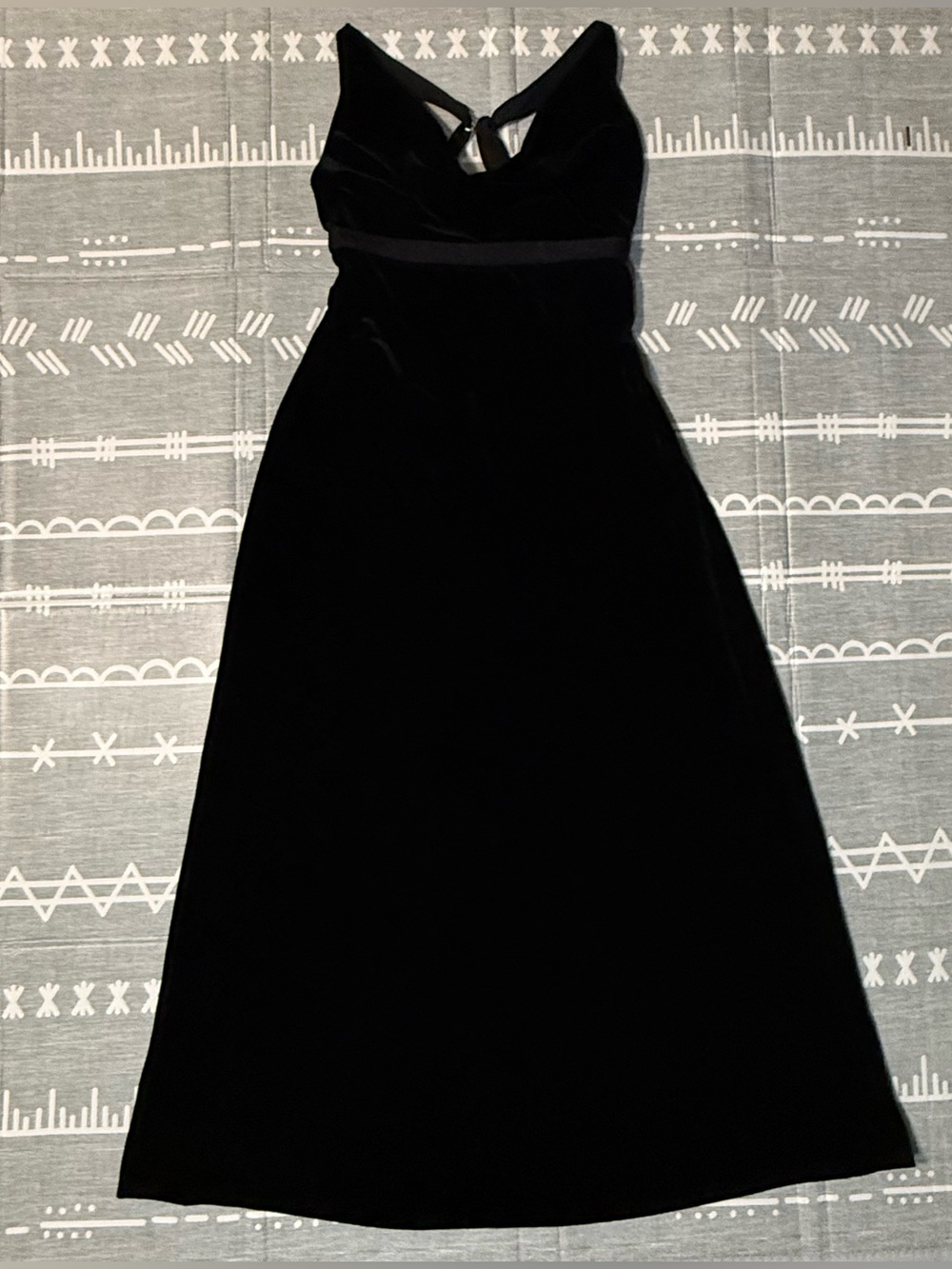 Vintage Alex Evenings Women’s Black Velvet Evening Dress